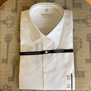 Van Heusen NEW Men’s Dress Shirt